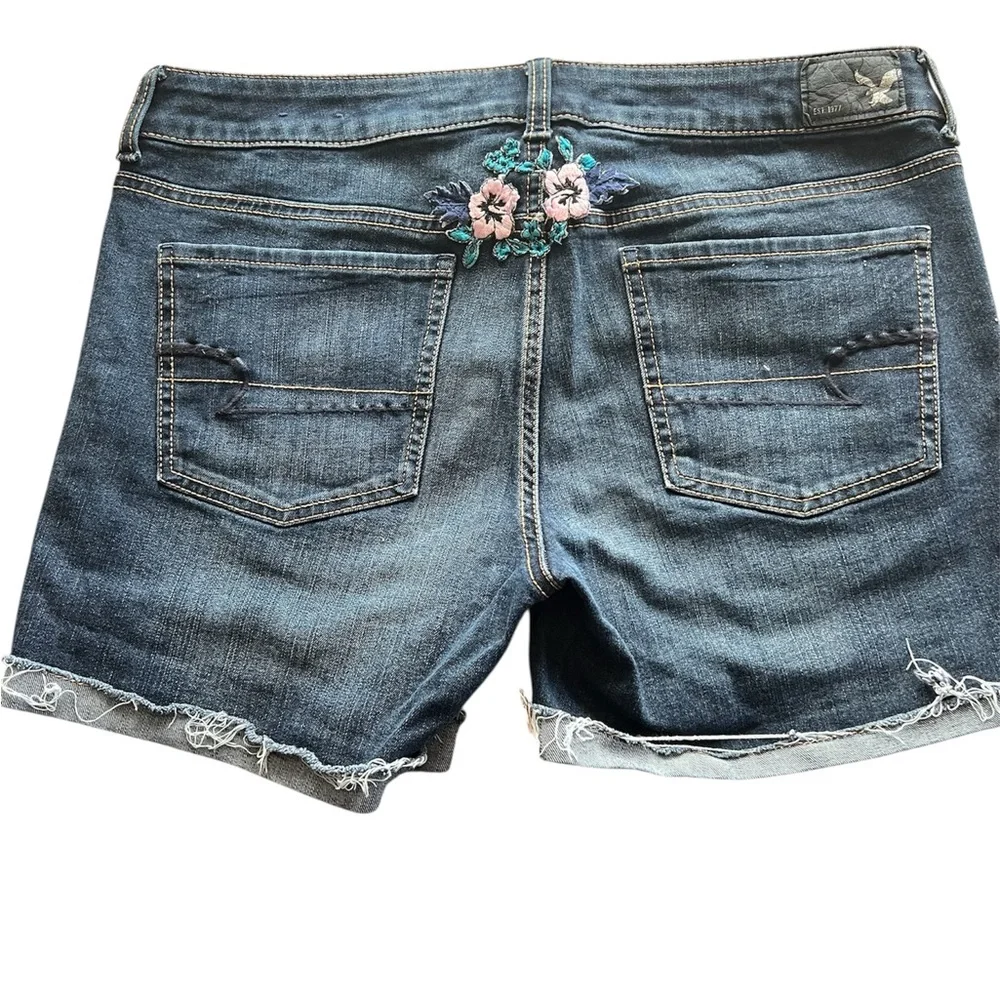 American Eagle Outfitters Dark Blue Denim Shorts with Flag Heart Patch - Picture 5 of 7